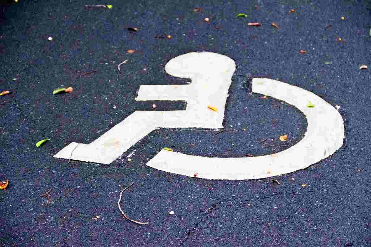 contrassegno disabile legge 104